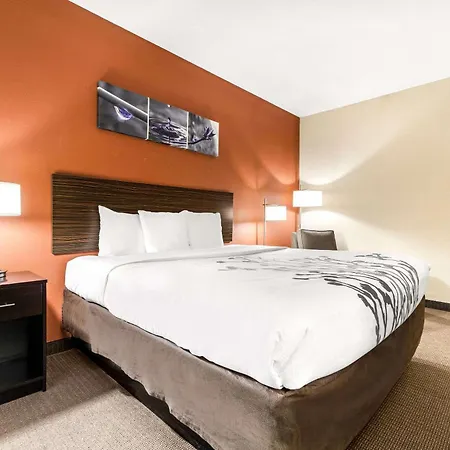 Sleep Inn & Suites Dyersburg I-155-3