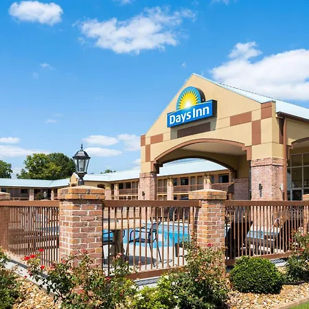 Days Inn By Wyndham Conway-2