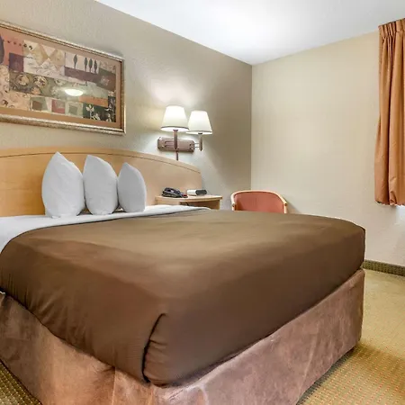 Birch Hill Suites - South Bend-3