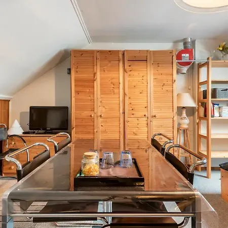 Cozy room in residential Alkmaar-3
