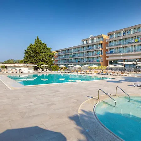 Arena Hotel Holiday-2