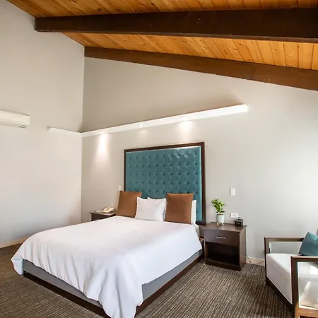 Munras Inn-3