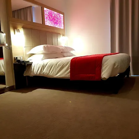 Brit Hotel De Grignan Vichy-2