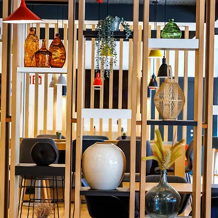 Holiday Inn Express Bilbao Airport By Ihg-3