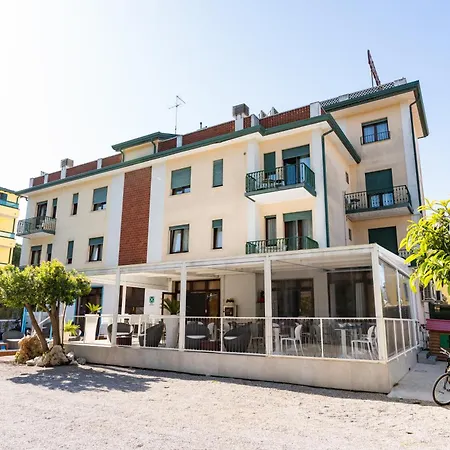 Hotel Regina-2