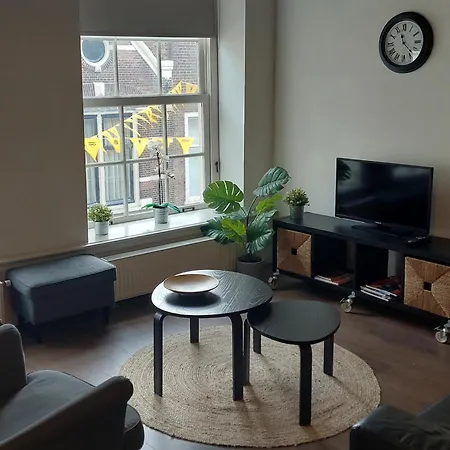 B&B Museumkwartier Schiedam-2
