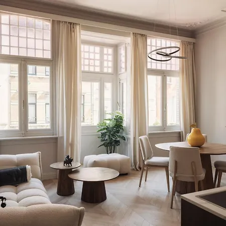 Zurenborg Suites-3