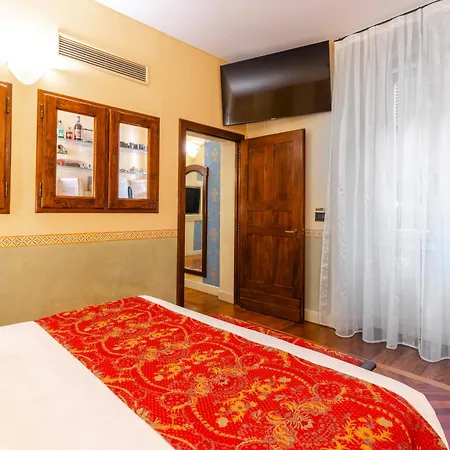 Art Hotel Commercianti-3