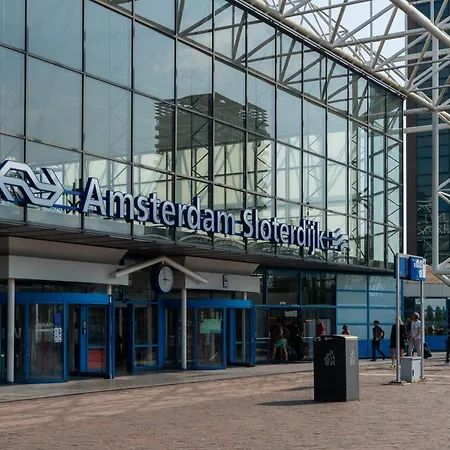 Meininger Hotel Amsterdam City West-3