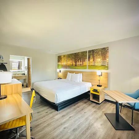 Days Inn Alexandria By Wyndham-2