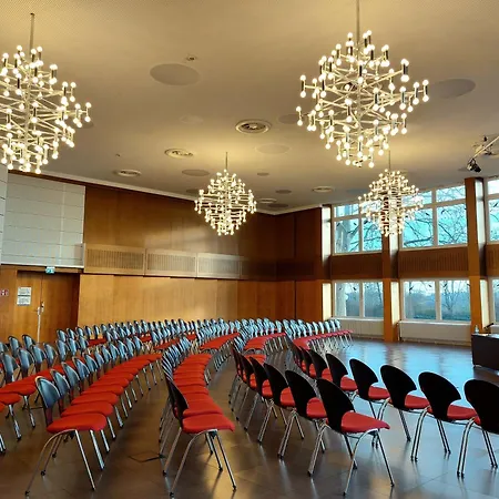 Heinrich Pesch Hotel-2
