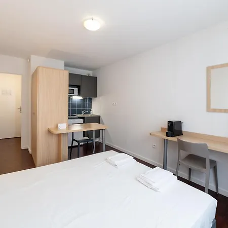 Residhotel St Etienne Centre-3
