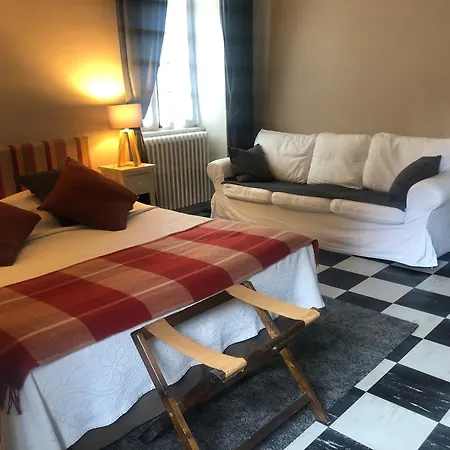 La Maison des Gardes - Chambres d'hôtes-2