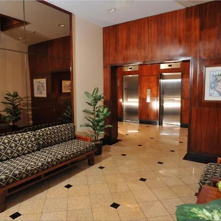 Marina Tower Waikiki-2