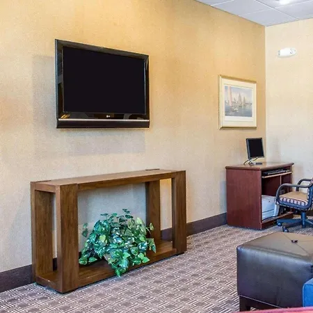 Quality Inn Mystic-Groton-2