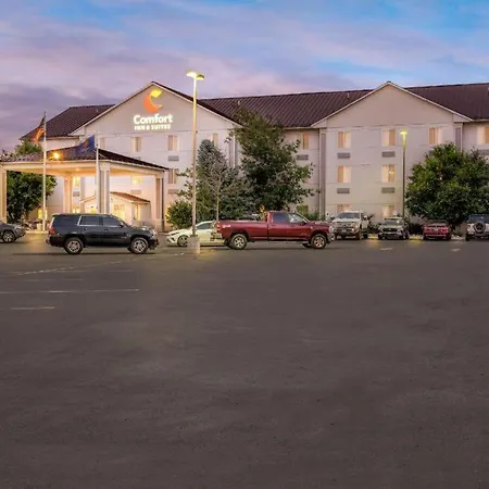 Comfort Inn & Suites Riverton-2
