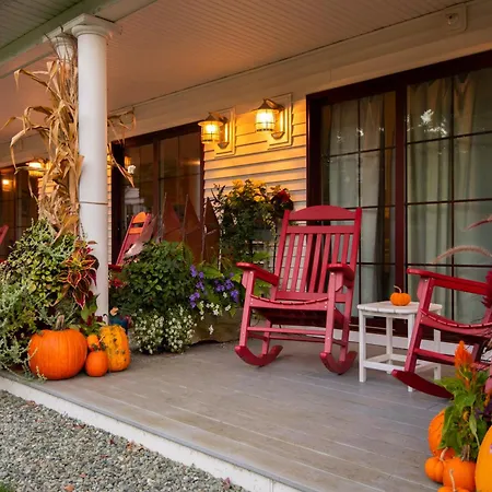 The Inn On Mount Desert-3
