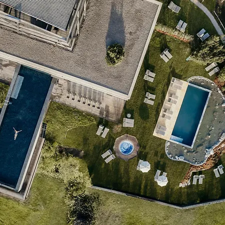 Green Luxury Hotel Pfoesl-3