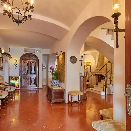 Hotel Punta Est-3