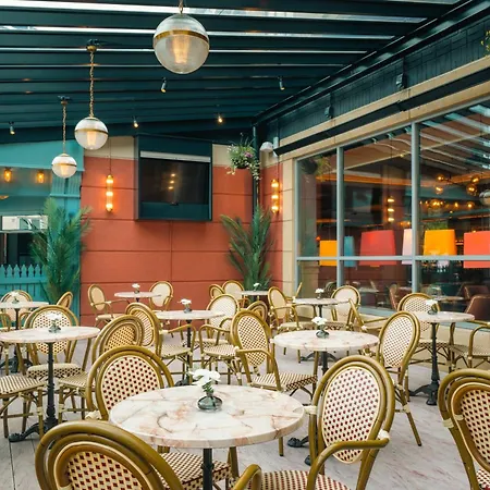 Grand Canal Hotel-2