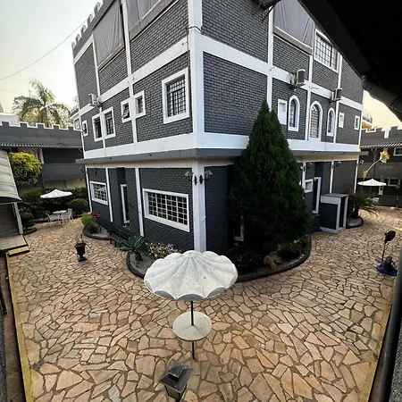 Medieval Hotel-2