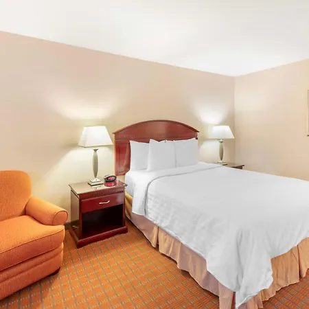 Best Western Plus West Covina Inn-3