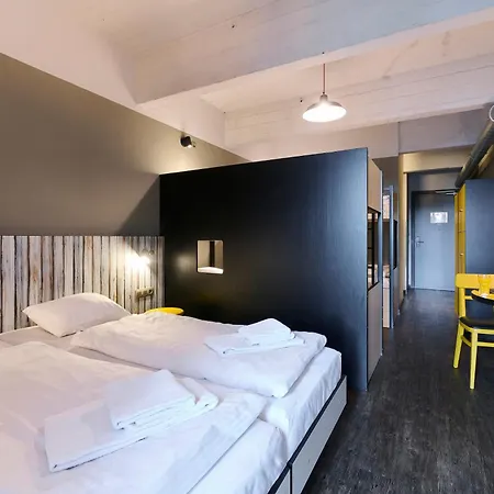 Meininger Hotels Bruxelles City Center-3