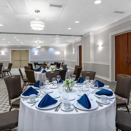 88 Palms Hotel & Event Center-2