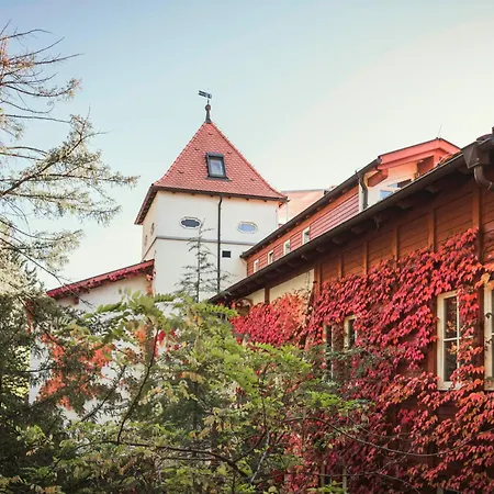 Relais & Chateaux Hotel Castel Fragsburg-2