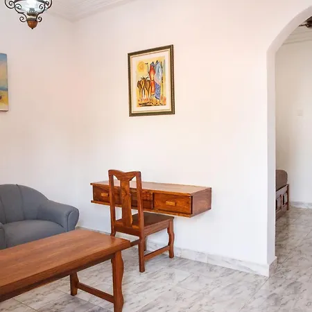 Seaview Gardens Hotel-3