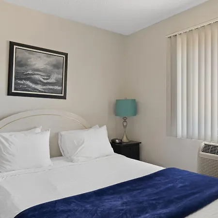 Montauk Oceanside Suites-3
