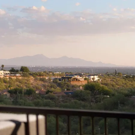 Embassy Suites Tucson - Paloma Village-2