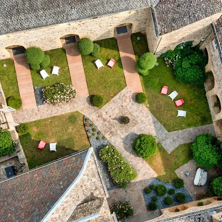 Château de la Falque, The Originals Relais (Relais du Silence)-2