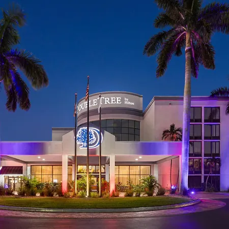 Doubletree By Hilton Fort Myers At Bell Tower Shops-2