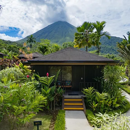 Hotel Lomas Del Volcan-2