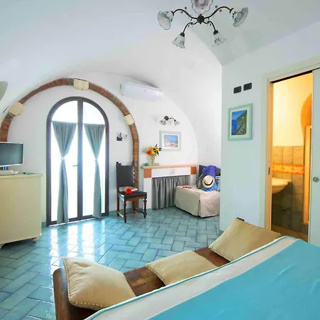 Hotel La Ninfa-2