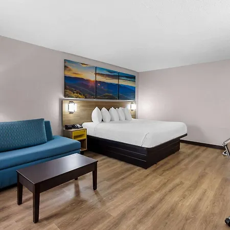 Days Inn By Wyndham Clayton-2