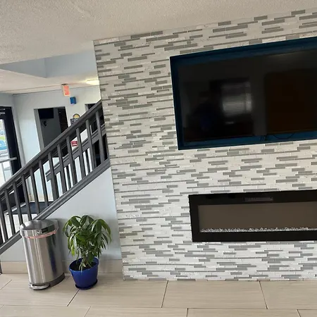 Days Inn By Wyndham Muncie -Ball State University-2