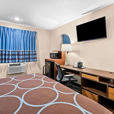 Super 8 By Wyndham Council Bluffs Ia Omaha Ne Area-3