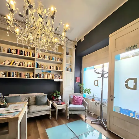 D Townhouse Boutique Suites-2