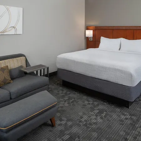 Courtyard By Marriott Nashville Airport-2