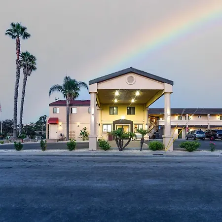 Aloha Inn-2