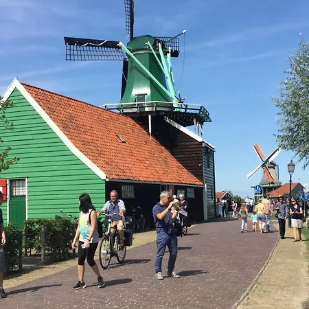 Heerlijck Slaapen op de Zaanse Schans-2
