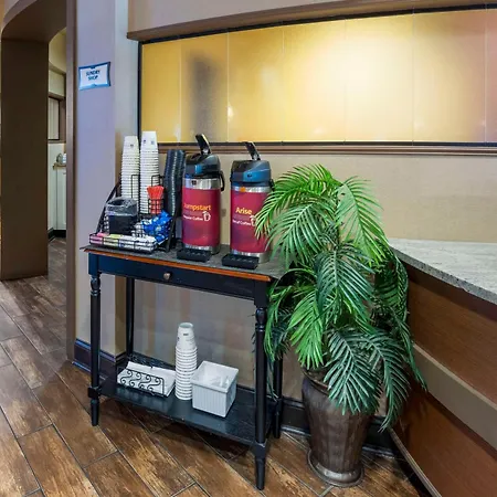 Best Western Plus Tupelo Inn & Suites-2