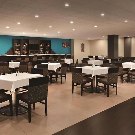 Radisson Hotel Charlotte Airport-2