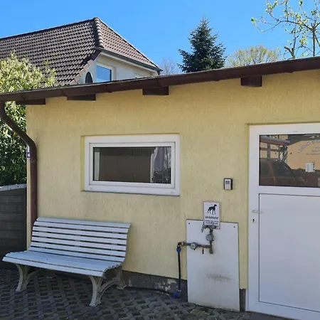 Ostseebad Zinnowitz - Knuffeliges Ferienzimmer im Holzhaus-3