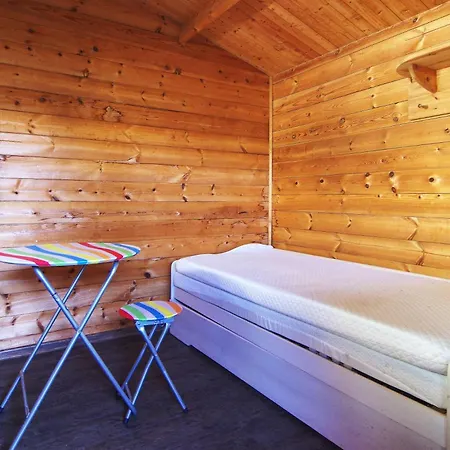 Ostseebad Zinnowitz - Knuffeliges Ferienzimmer im Holzhaus-2