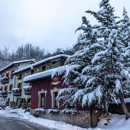 Chalet Bragard-Boutique Chalet & Spa-2