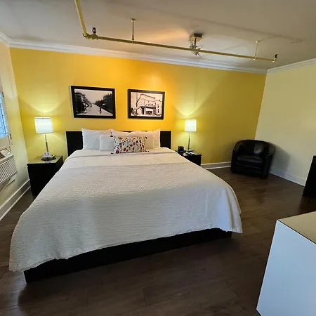 The Sherman Inn-3