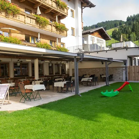 Landhotel Tirolerhof - Wildschoenau - Premium Card Im Sommer-3